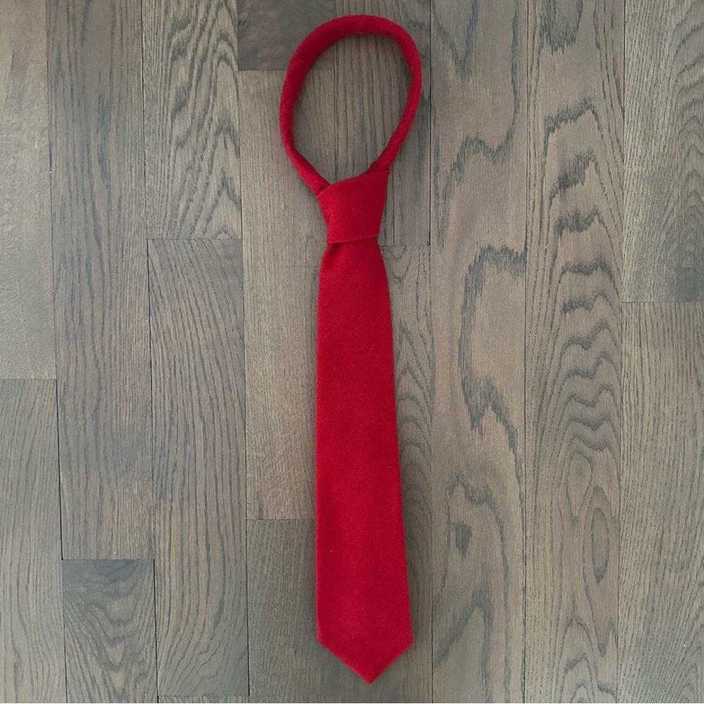 Vintage Yves Saint Laurent Men's Brushed Wool Necktie in Red - Picture 8 of 9